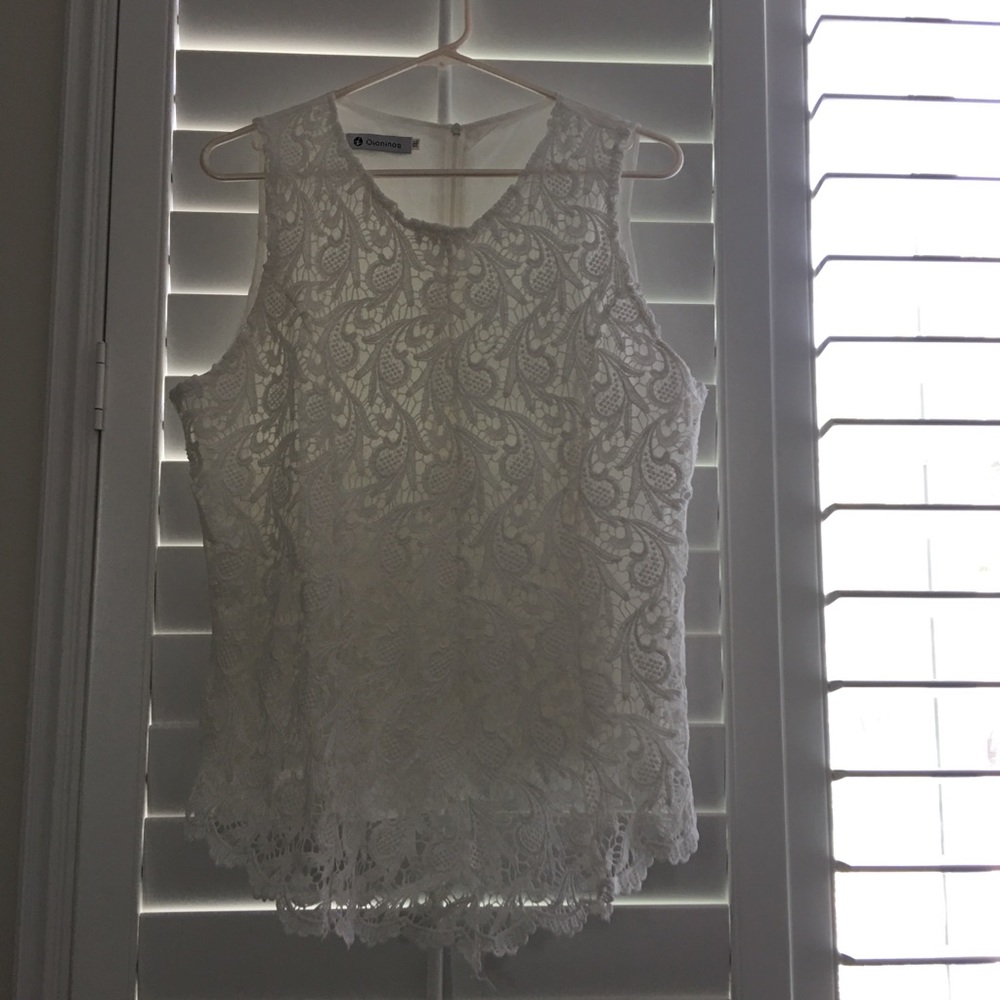 White laced tank
